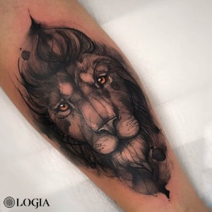 tattoo-leon-pierna-renata-henriques 